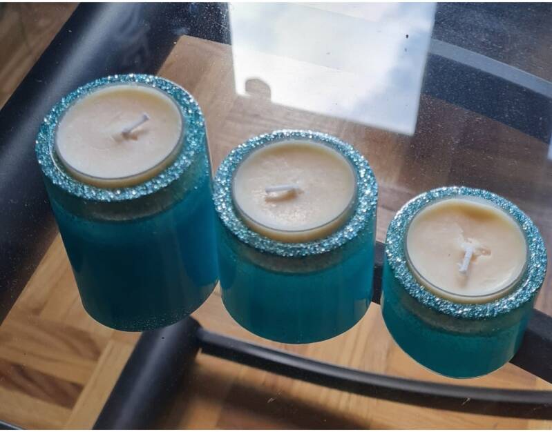 Tealight Candles & Tealight Holders