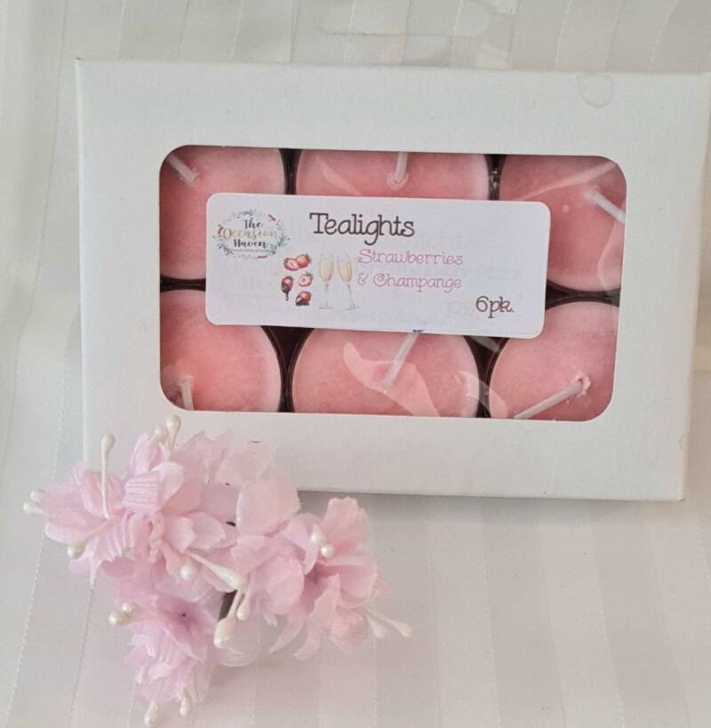 Tealight Candles & Tealight Holders